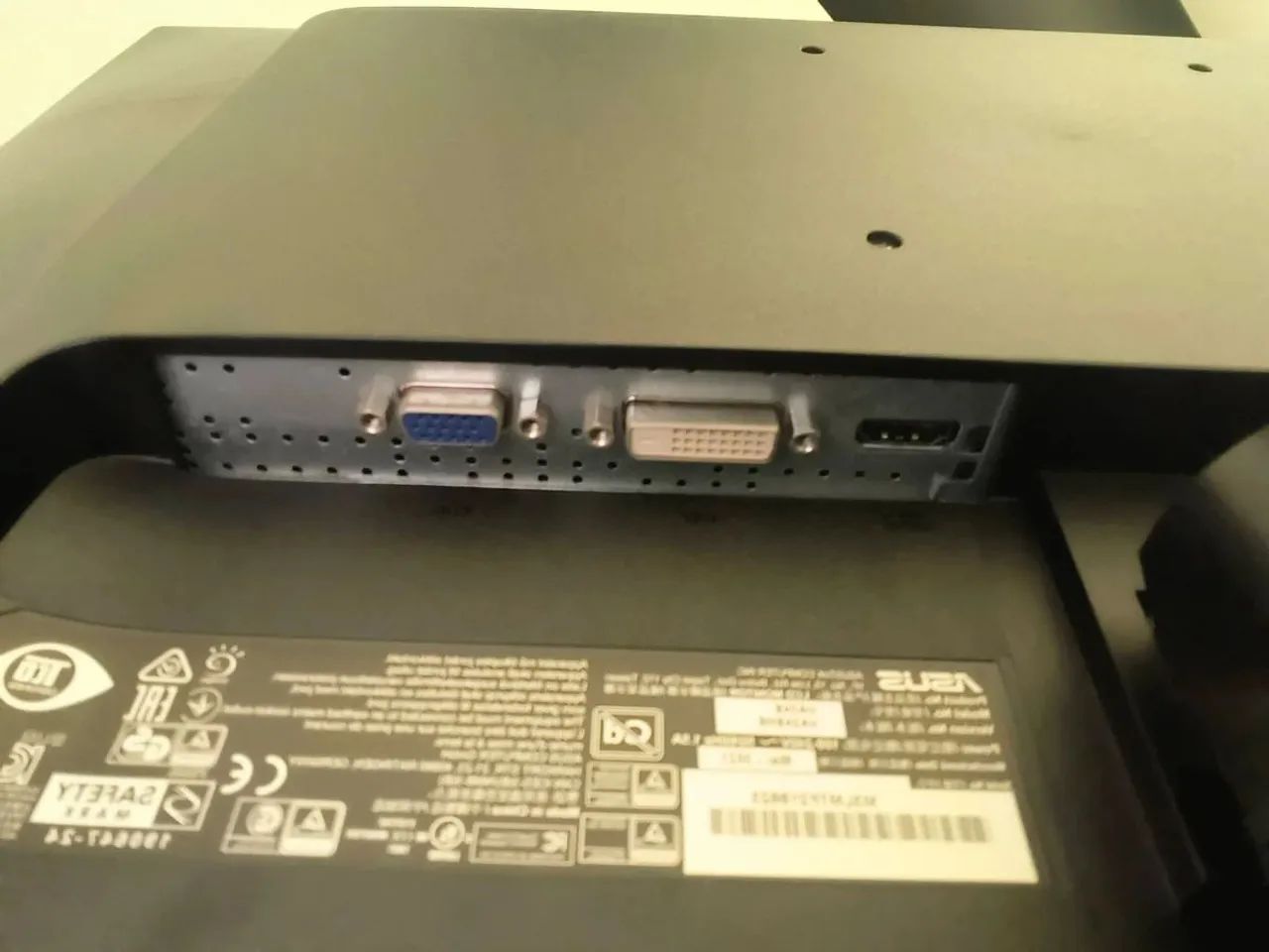 Monitor 24" ASUS FULL HD IPS - Foto 5