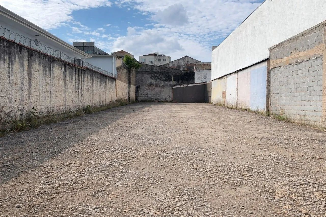 Terreno à venda Vila Rachid - Guarulhos com 320m²