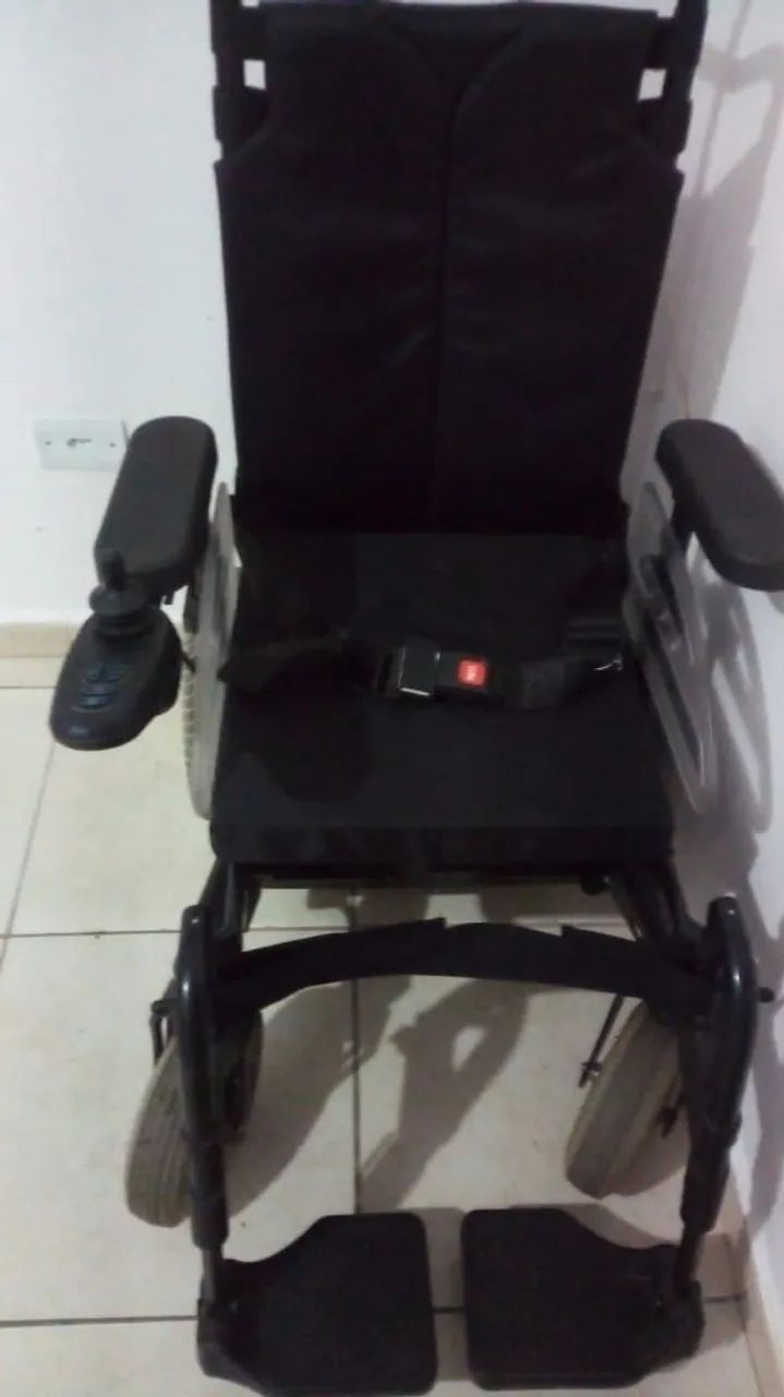 Cadeira de rodas motorizada ortobox b400 - Foto 5