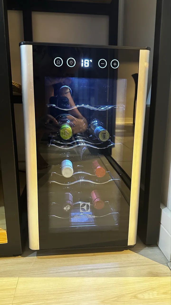 Adega Electrolux 8 Garrafas - Foto 4