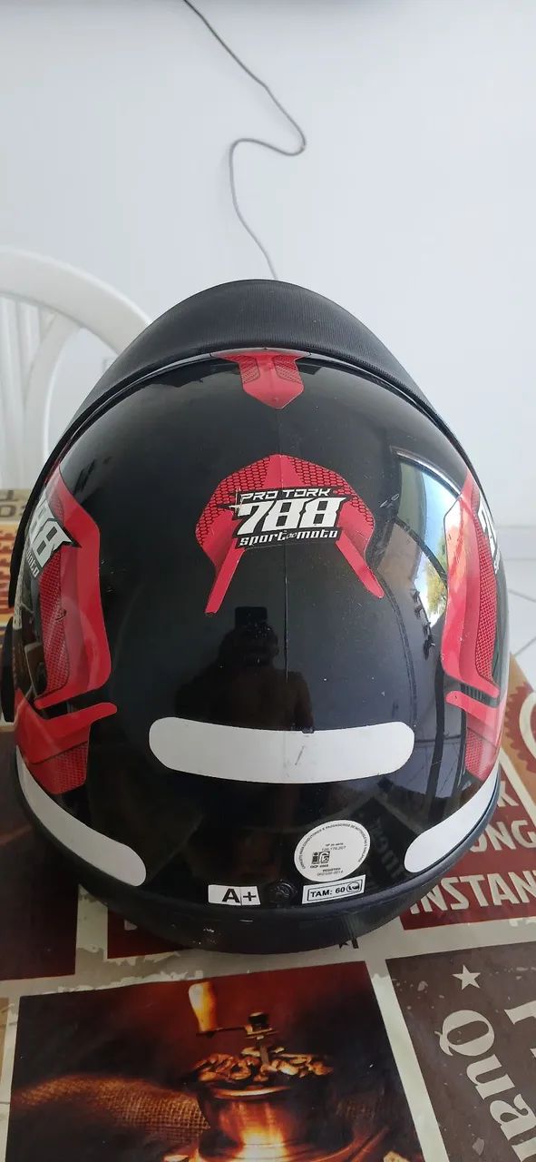 Capacete 788