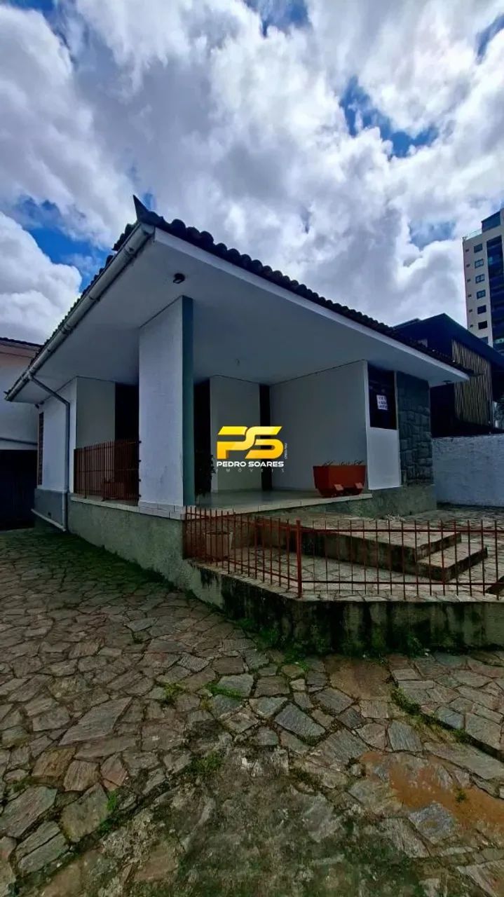 ALUGA-SE EXCELENTE CASA NO JARDIM LUNA REF: CA0358