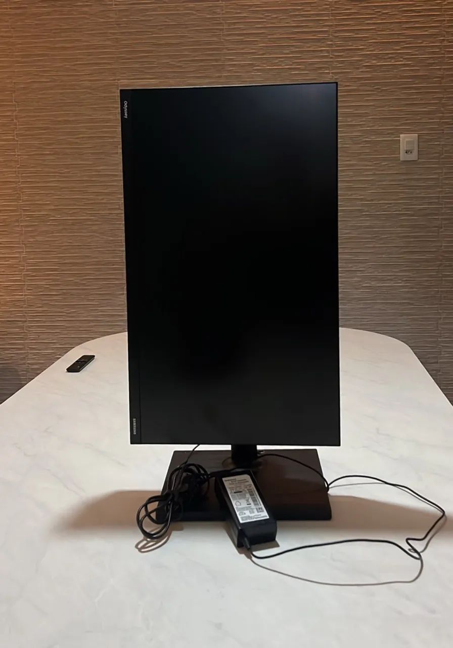 Monitor Samsung Odyssey G30 - Foto 2