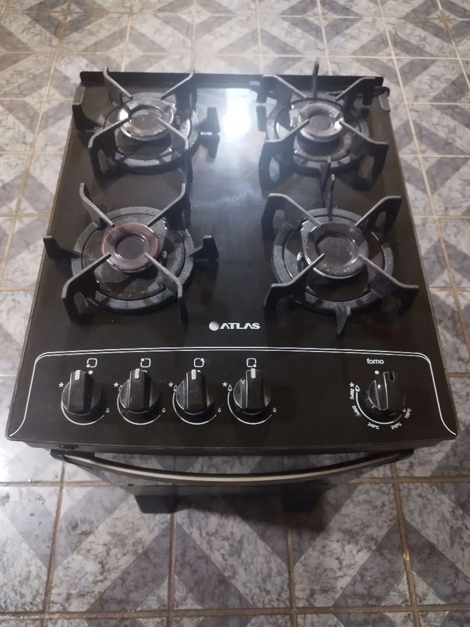 Fogão Atlas Elétrico com Mesa de Vidro e com 4 Bocas. - Foto 4