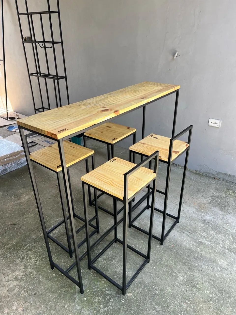 Mesa bistrô com banquetas  - Foto 2