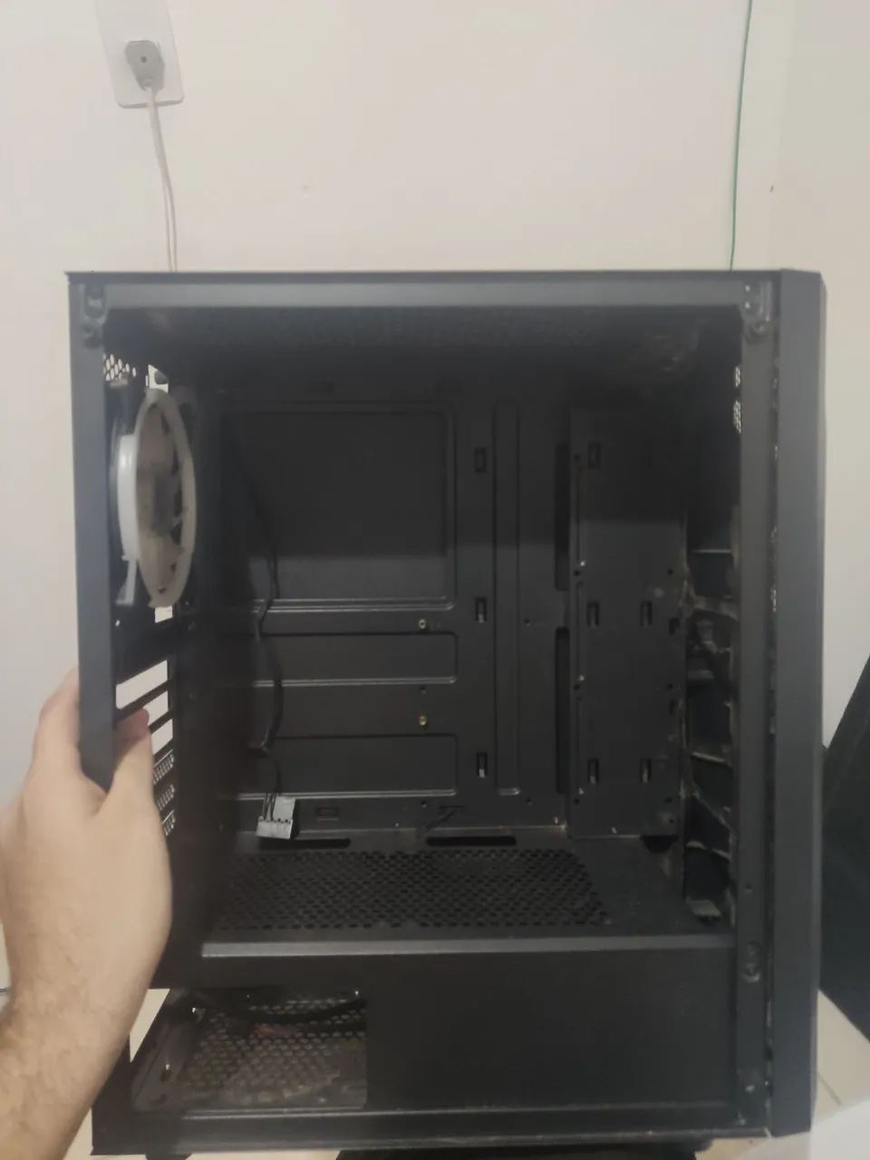gabinete gamer mancer461093282901534720