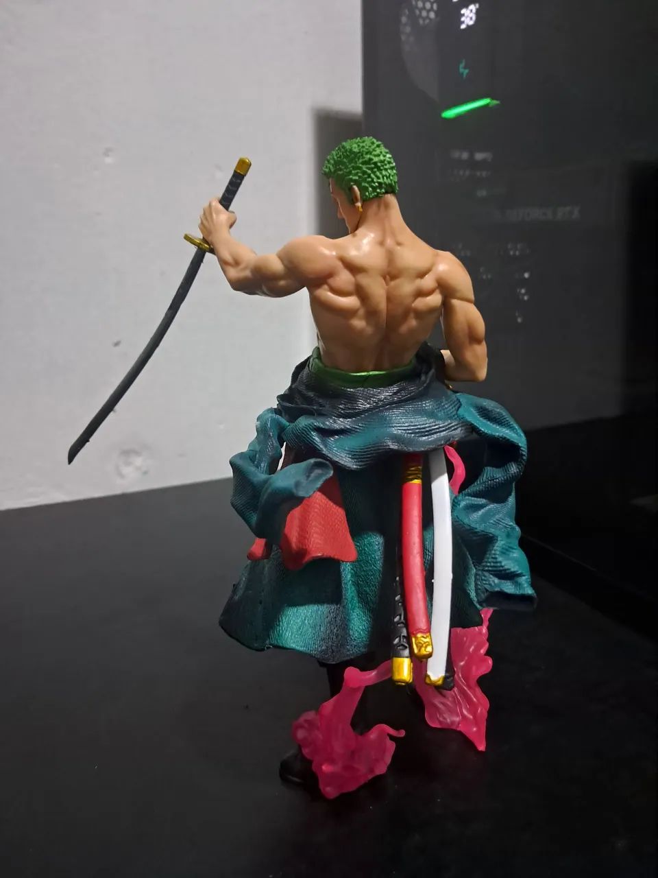 Action Figure One Piece -  Roronoa Zoro 22cm - Foto 5