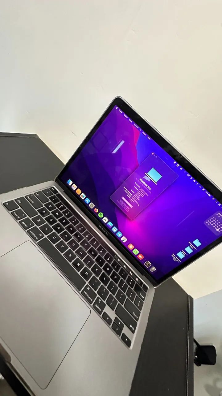 MacBook Pro 13? 2020 | Intel Core i5 | 8GB RAM | 512GB SSD | Touch Bar
