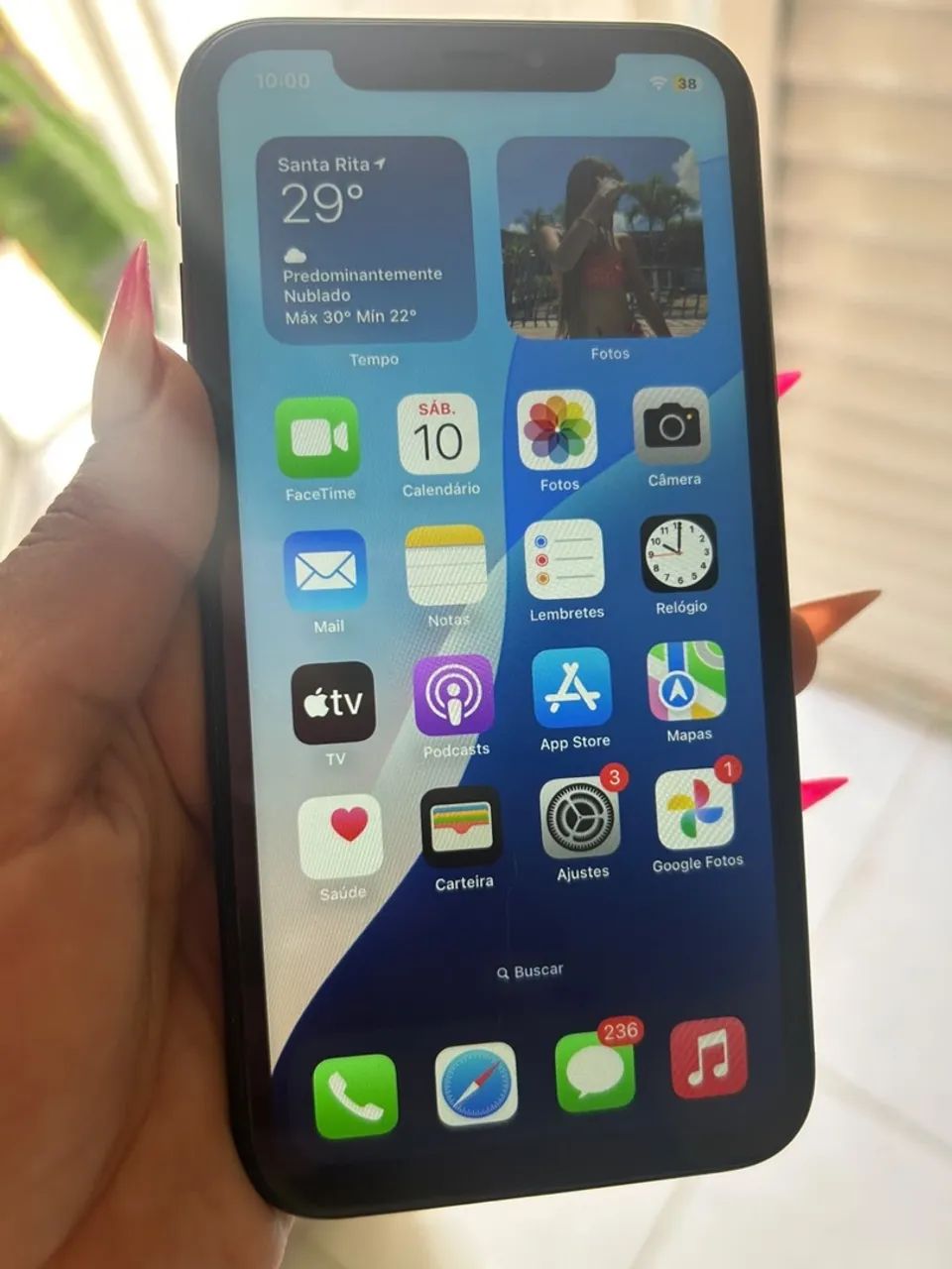 iPhone XR