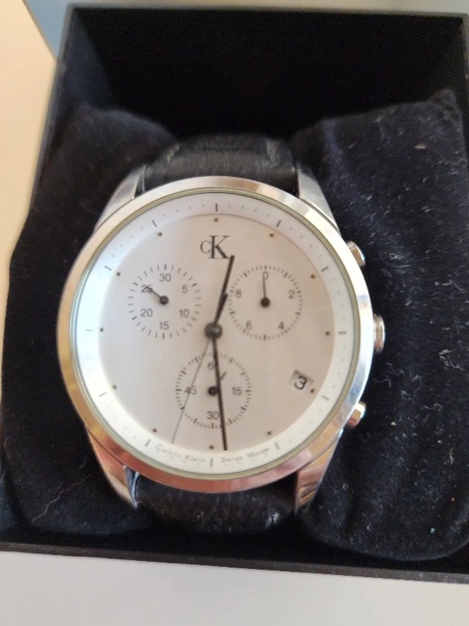 Relógio original Calvin Klein modelo K22271, elegante e funcional, Swiss Made - Foto 2