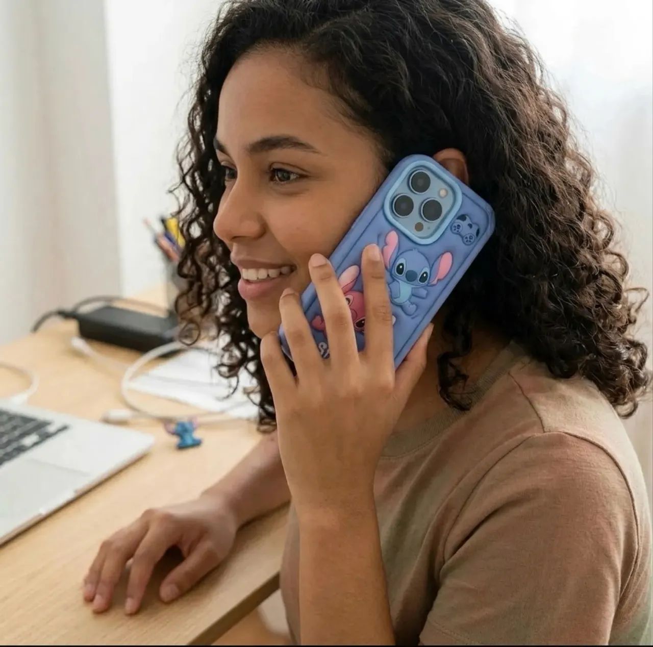Capa Capinha Do Stitch E Angel Silicone Maleável Do Iphone - Foto 6