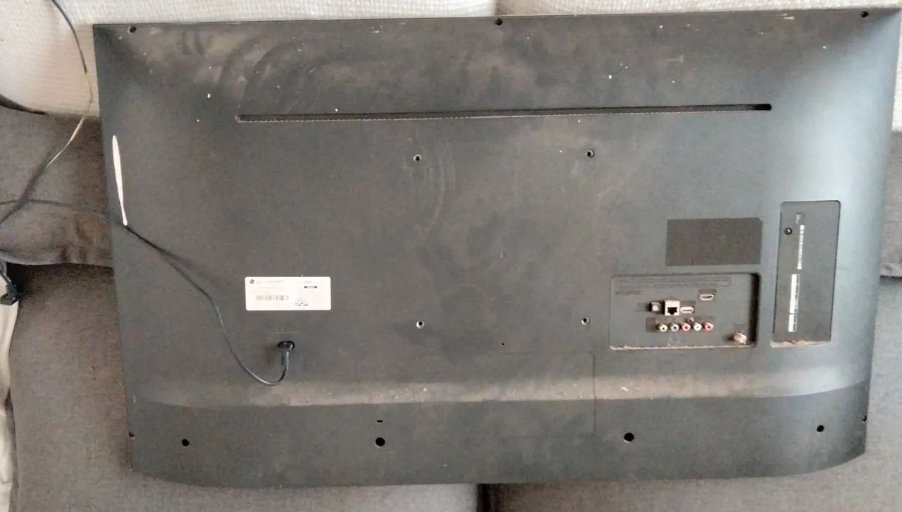 Tv LG  43 polegadas retirada de peças ou concertar - Foto 2
