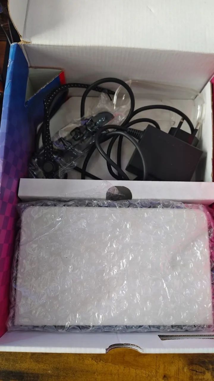 Nintendo switch Oled original Impecável - Foto 2