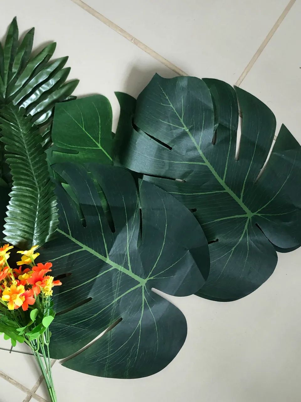 Folhas para decoração  - Foto 3
