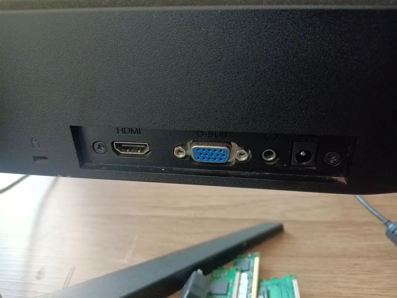Monitor AOC 22B1H Full Hd - Foto 4