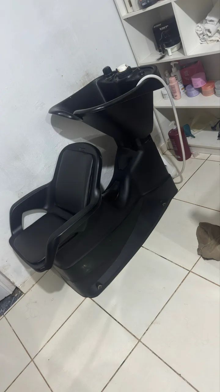   Comeia de mdf balcão e lavatório - Foto 2