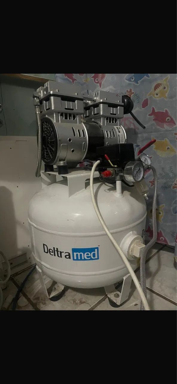 Vendo compressor para consultório odontológico Deltra med modelo D30