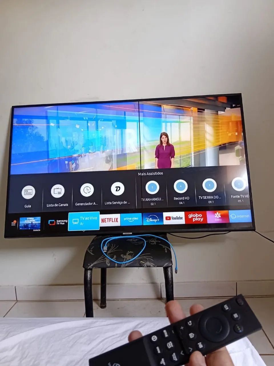 Tv smart 4 k 60 polegadas mais 3 mil canais porém tem listra fio de cabelo  - Foto 3
