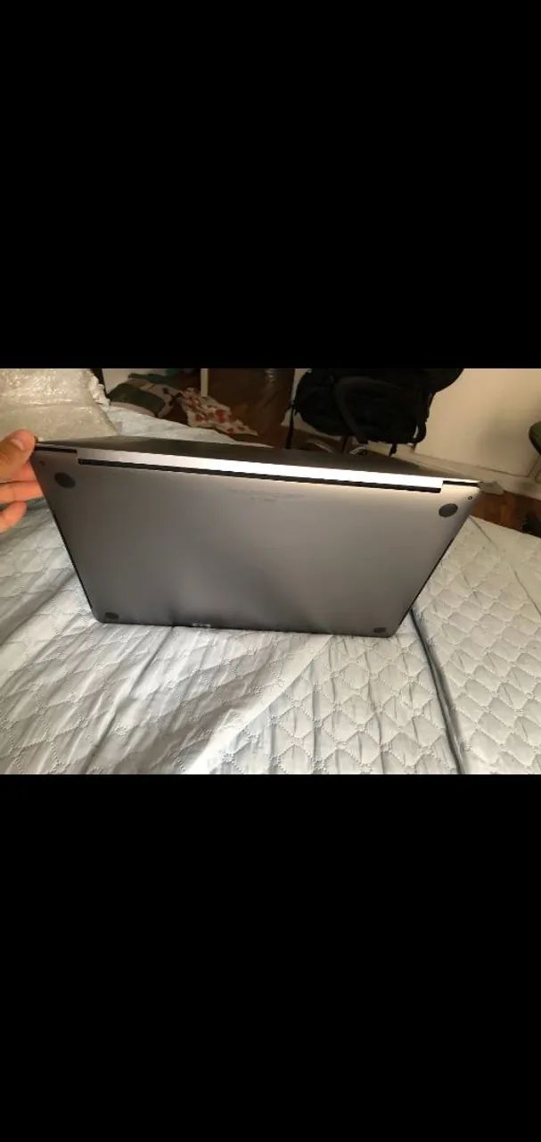 Macbook a1707 16 ram 500 ssd 17 polegadas  - Foto 3