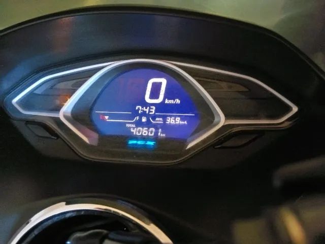 HONDA PCX SUPER CONSERVADA- UNICO DONO - Foto 2