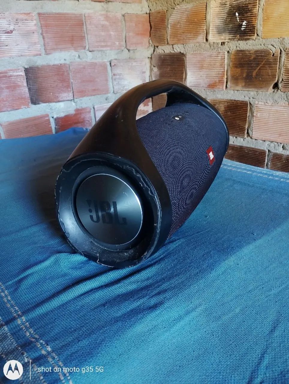 Vendo JBL Boombox original  - Foto 2