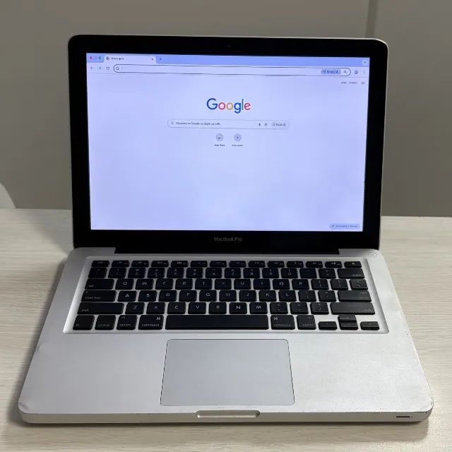 MacBook Pro 13 Core i5 Memória 8GB SSD 240GB macOS Ventura