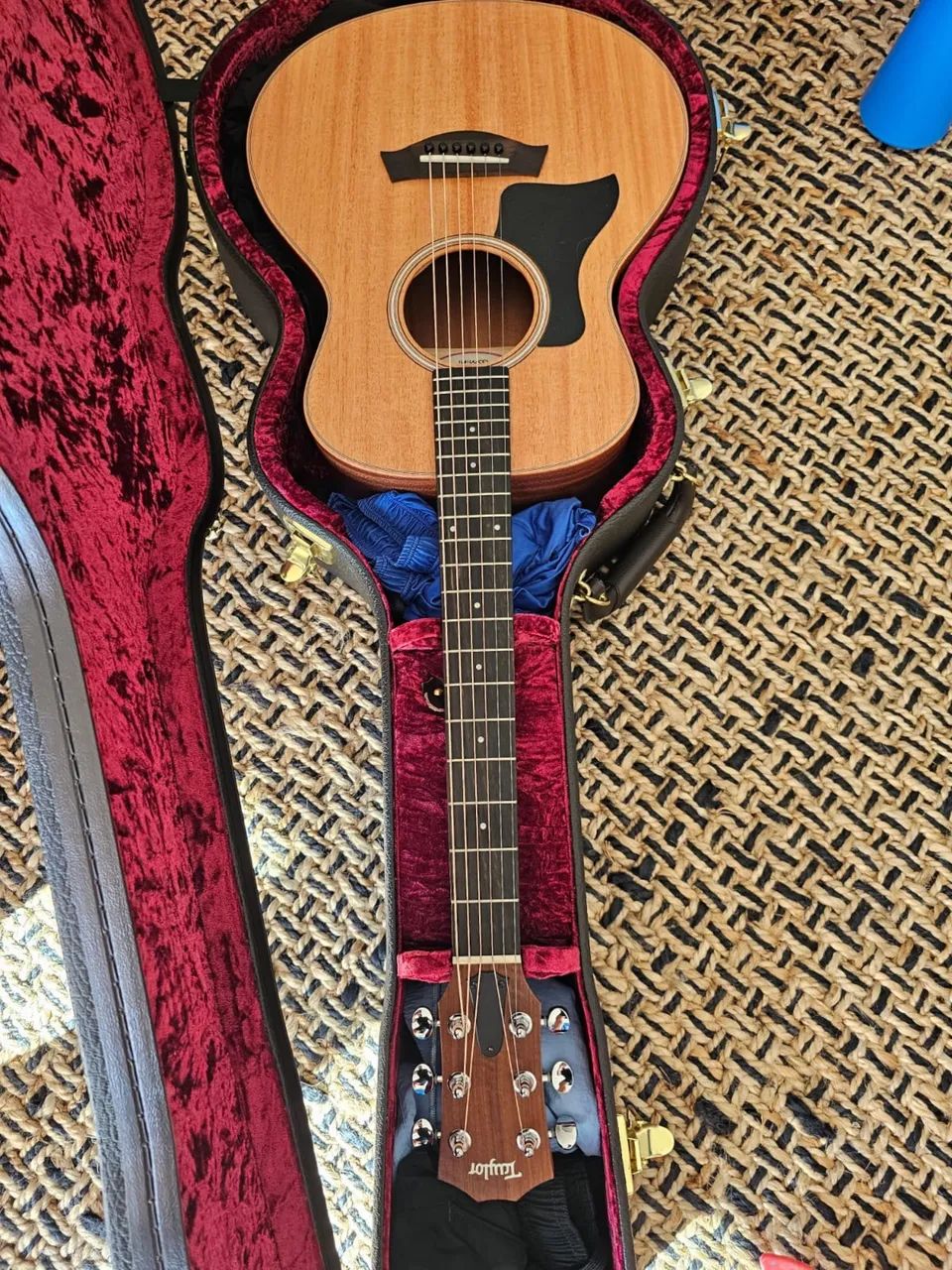 Violão Taylor GS mini com case original 