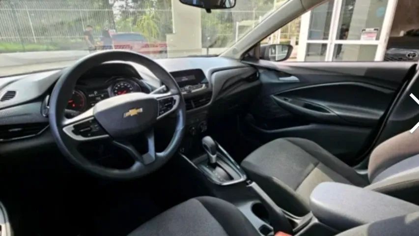 Aluguel Chevrolet Onix Hatch econômico para aplicativos - Foto 4