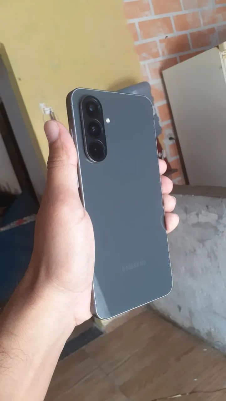 Vendo celular Samsung a56 R$1450 - Foto 5
