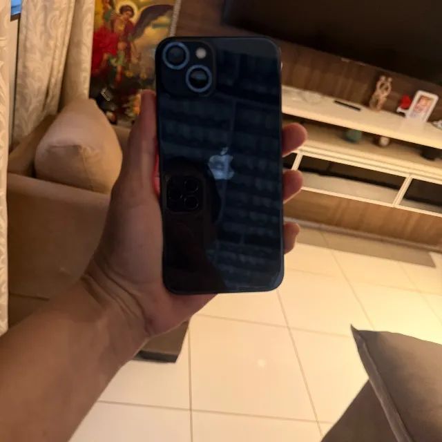 iPhone 13