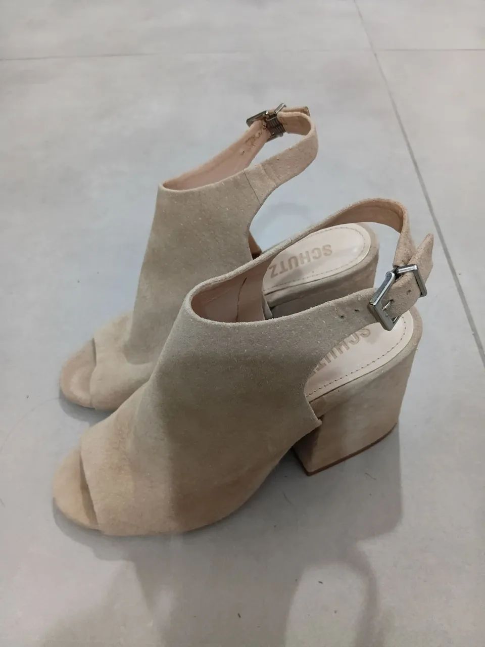 Sandalia tam.35 schutz