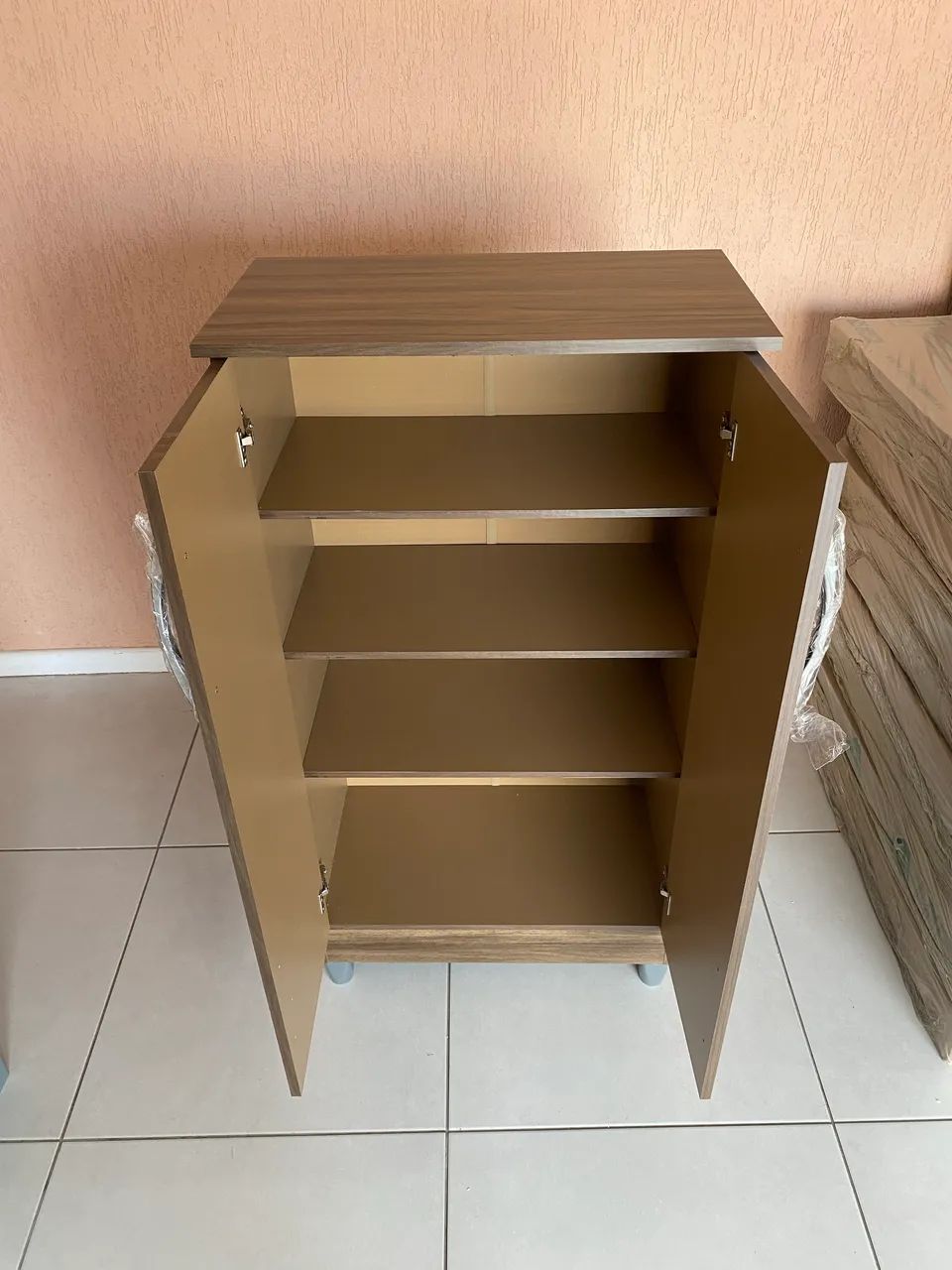 Armário multiuso com prateleiras - entrego  - Foto 3