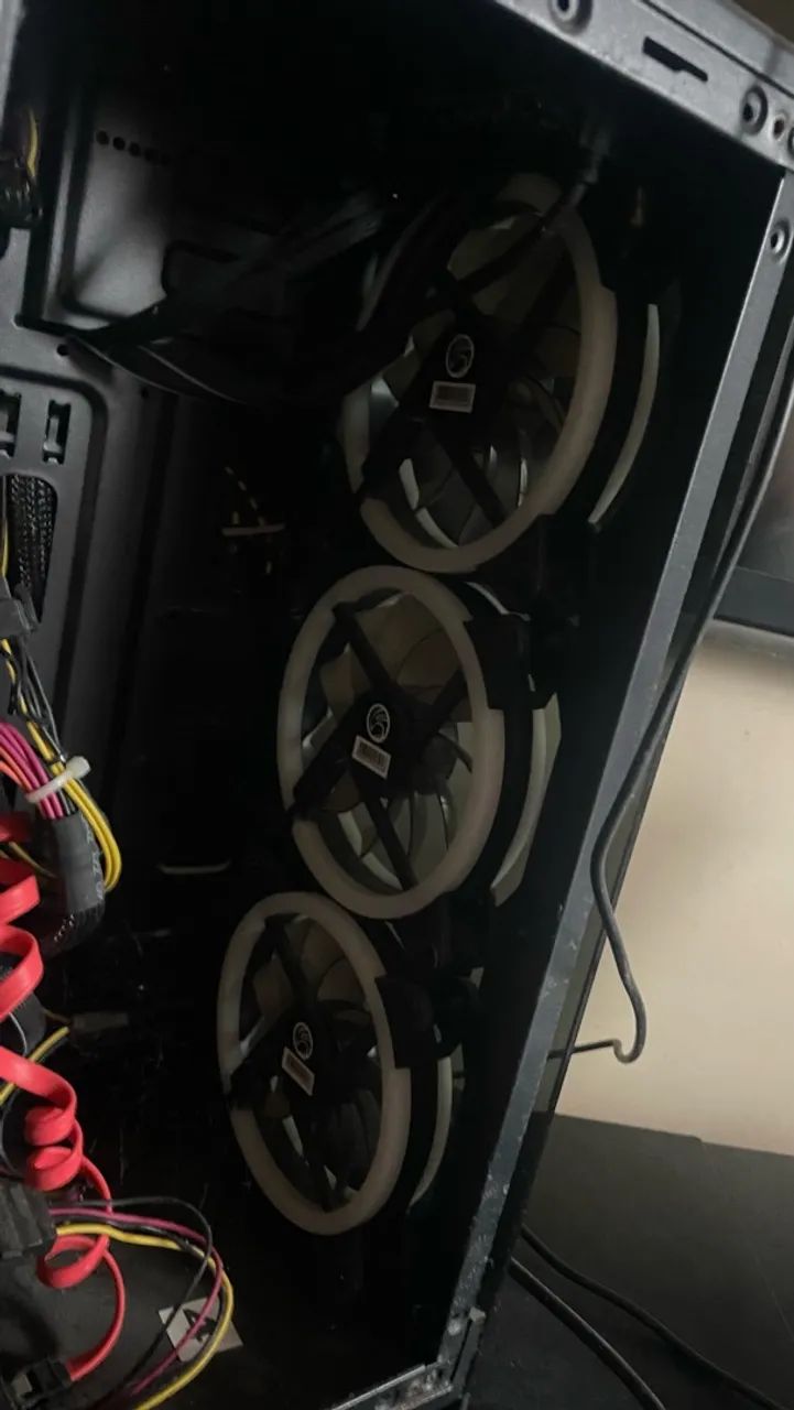Pc intel i5 8GB de RAM + GT 730 pc completo sem hd - Foto 2