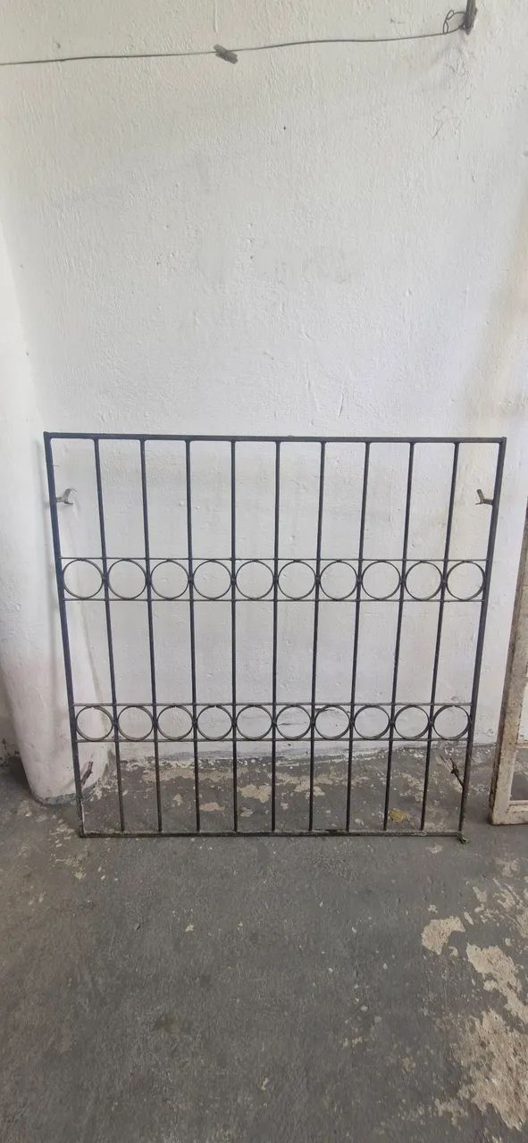 Grade de ferro 1,20 x 1,19 m - R$ 220 - Foto 3