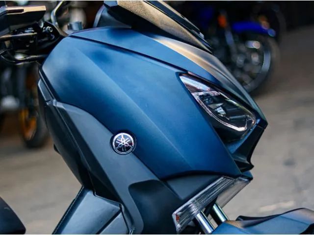 YAMAHA XMAX 250 ABS 250 cc  - Foto 4