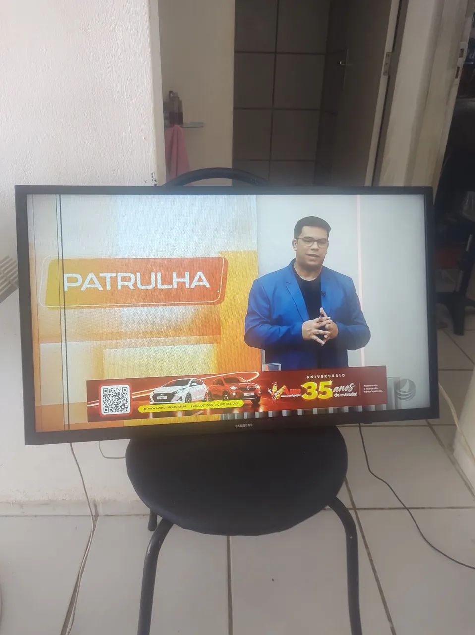 Tv Samsung 32esmat com controle sem pé 