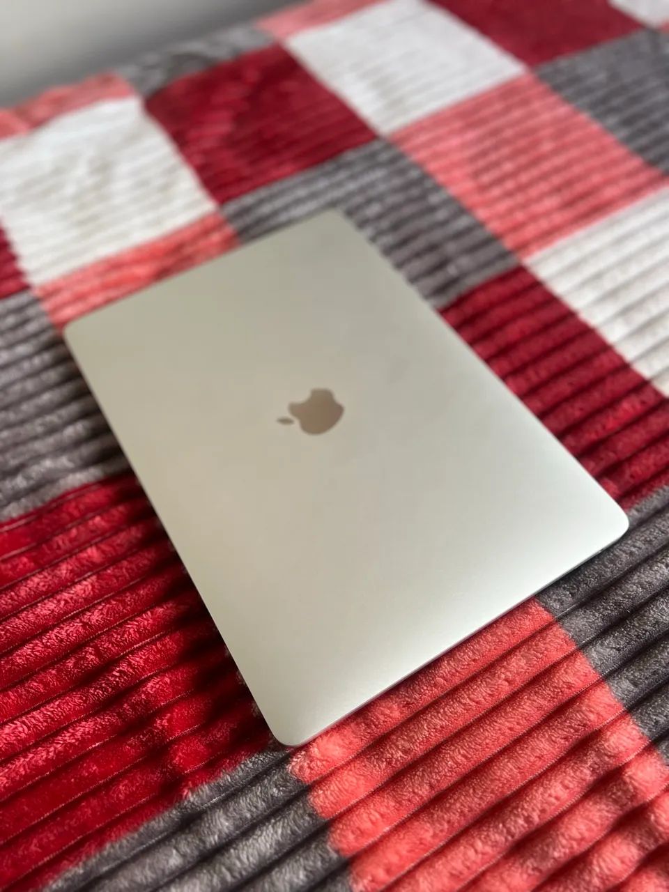MacBook Pro 13 I5 8GB 256GB - Foto 5