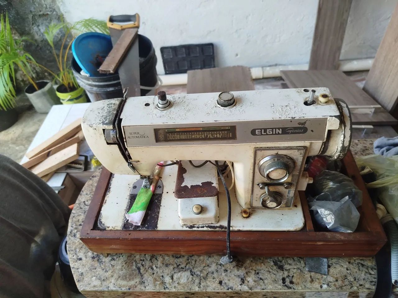 Maquina de costura  - Foto 2