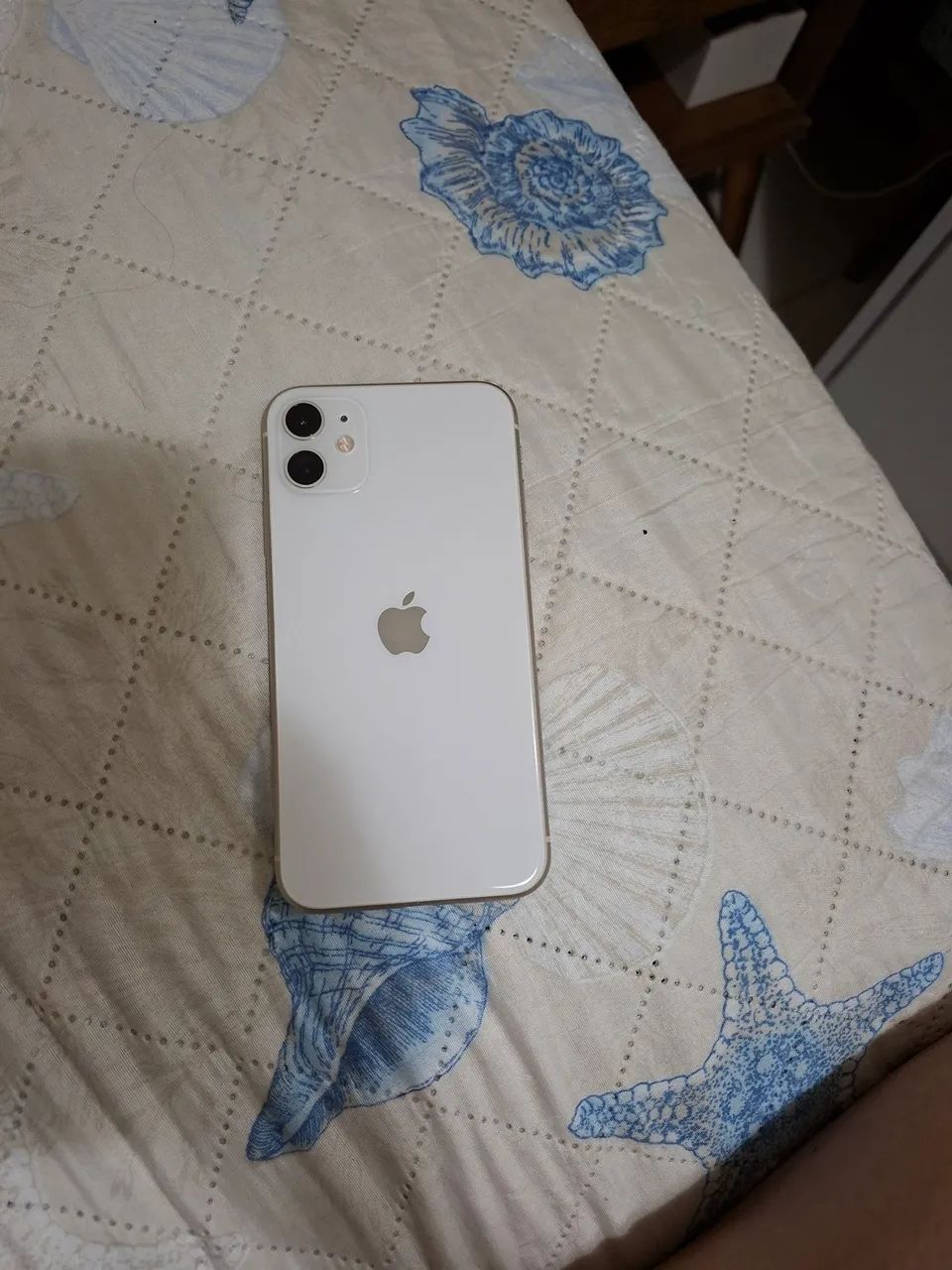 Vendo ótimo IPhone em perfeito estado e sem marcas de uso - Foto 2