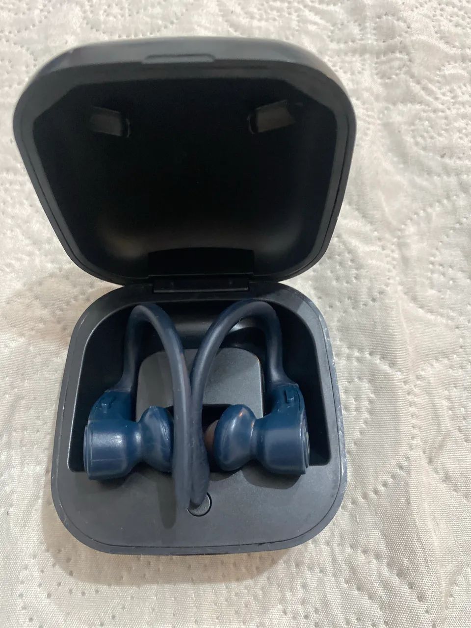 Fone de ouvido Beats modelo Powerbeats pro - Foto 2
