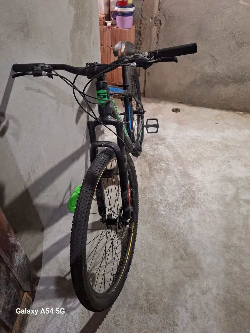 Vendo 2 bicicleta baik semi novo  - Foto 4