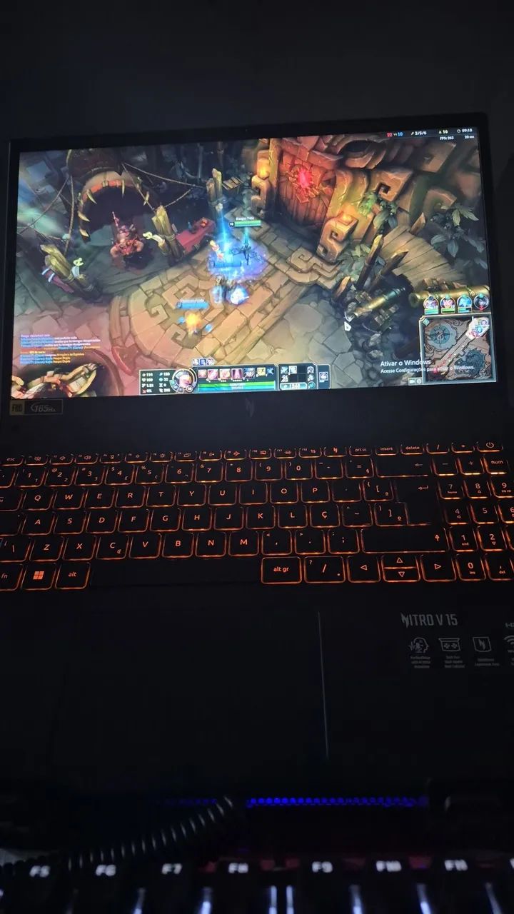 Acer Nitro v15 