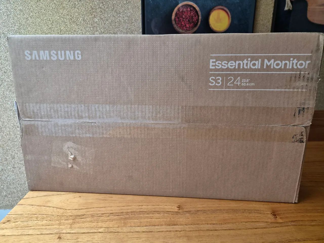 Monitor Samsung 24 Polegadas FHD, 100HZ, Novo e Lacrado, Nunca Usado, Garantia e Nota