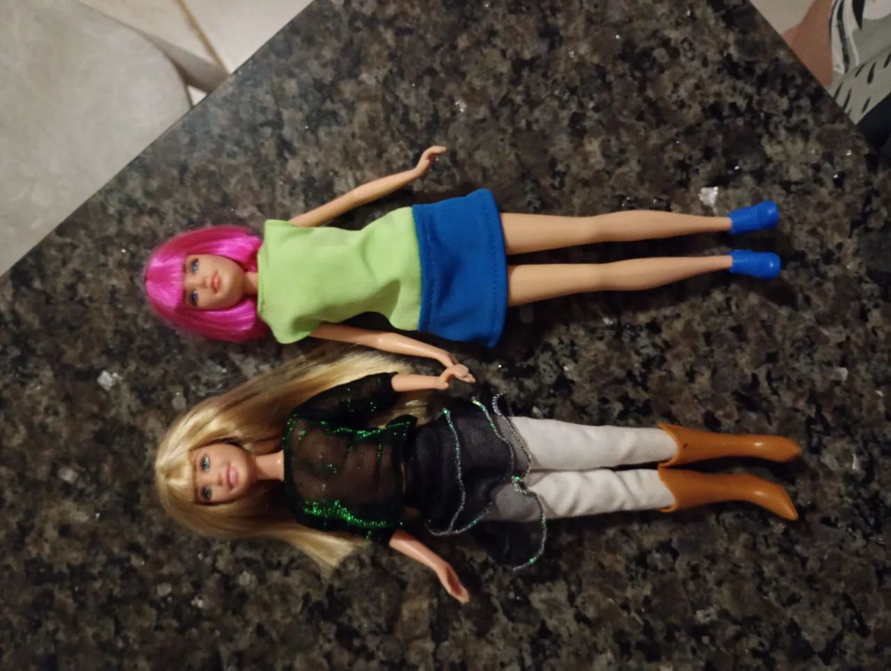 Bonecas Hannah Montana e amiga Lolla - Foto 2