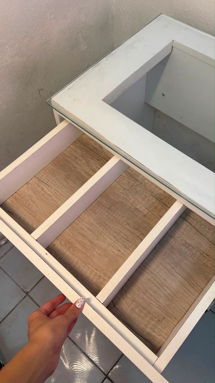 Penteadeira com base de vidro - Foto 3