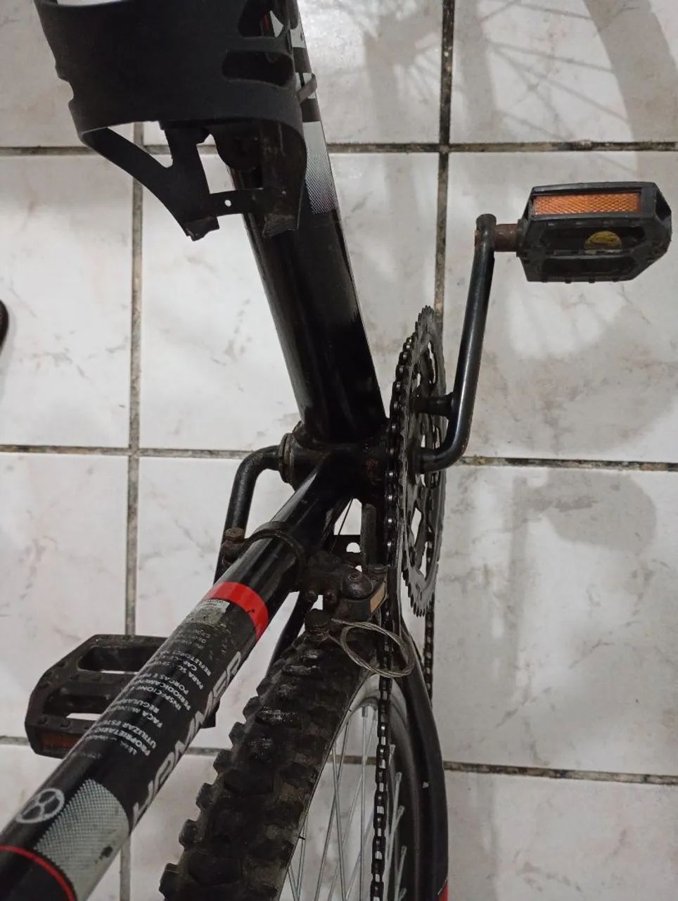 Vendo bicicleta Houston aro 26 semi nova.  - Foto 5