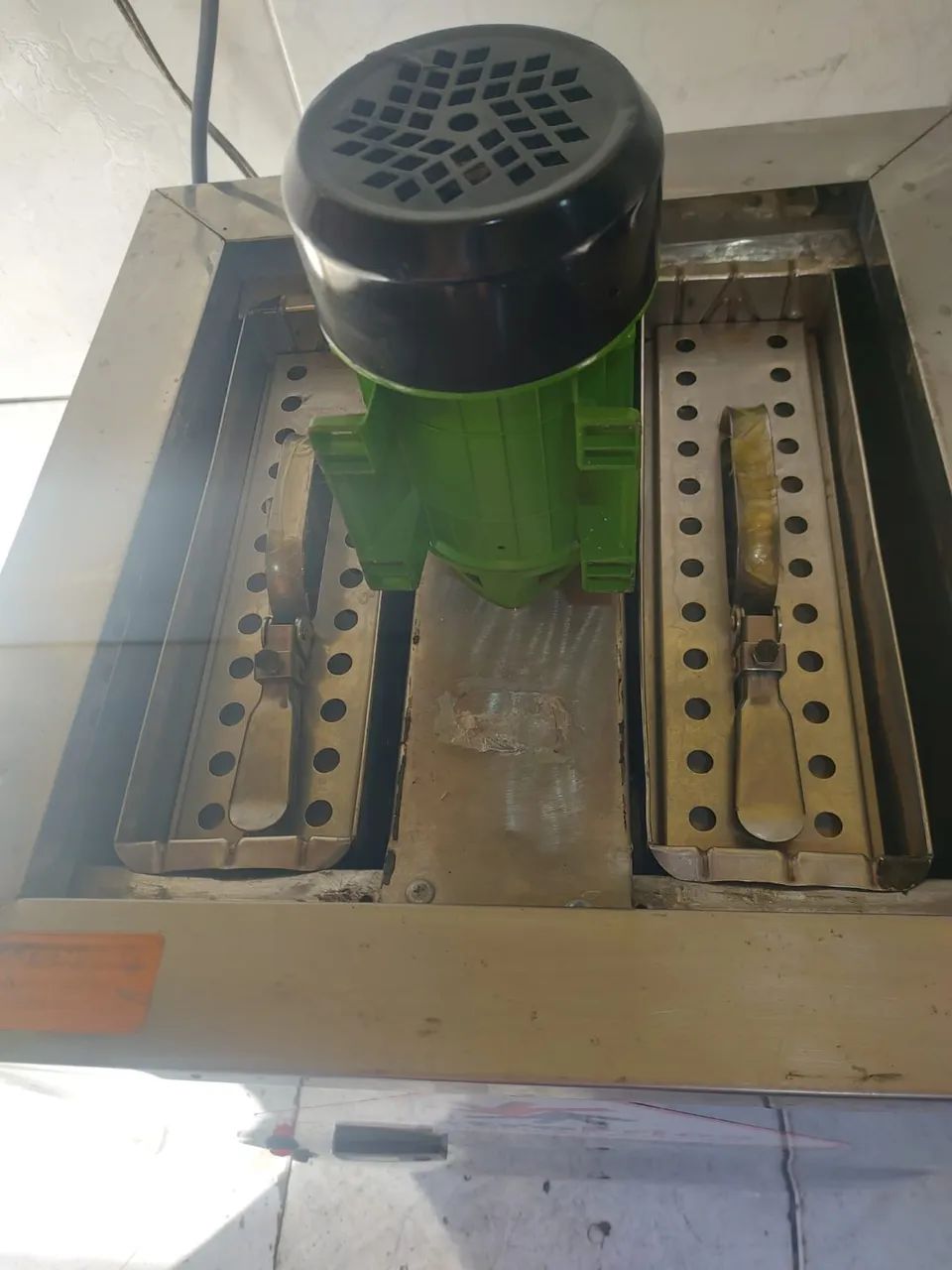 Máquina de picolé completa com formas e extratores - Foto 3