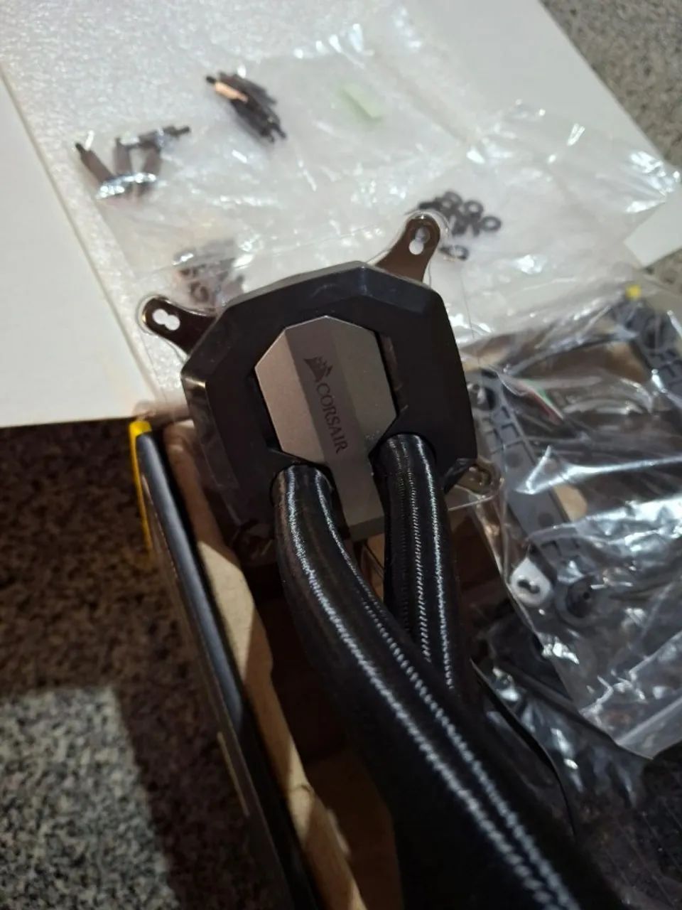 Water Cooler Corsair H100i V2 [com Defeito] - Foto 5