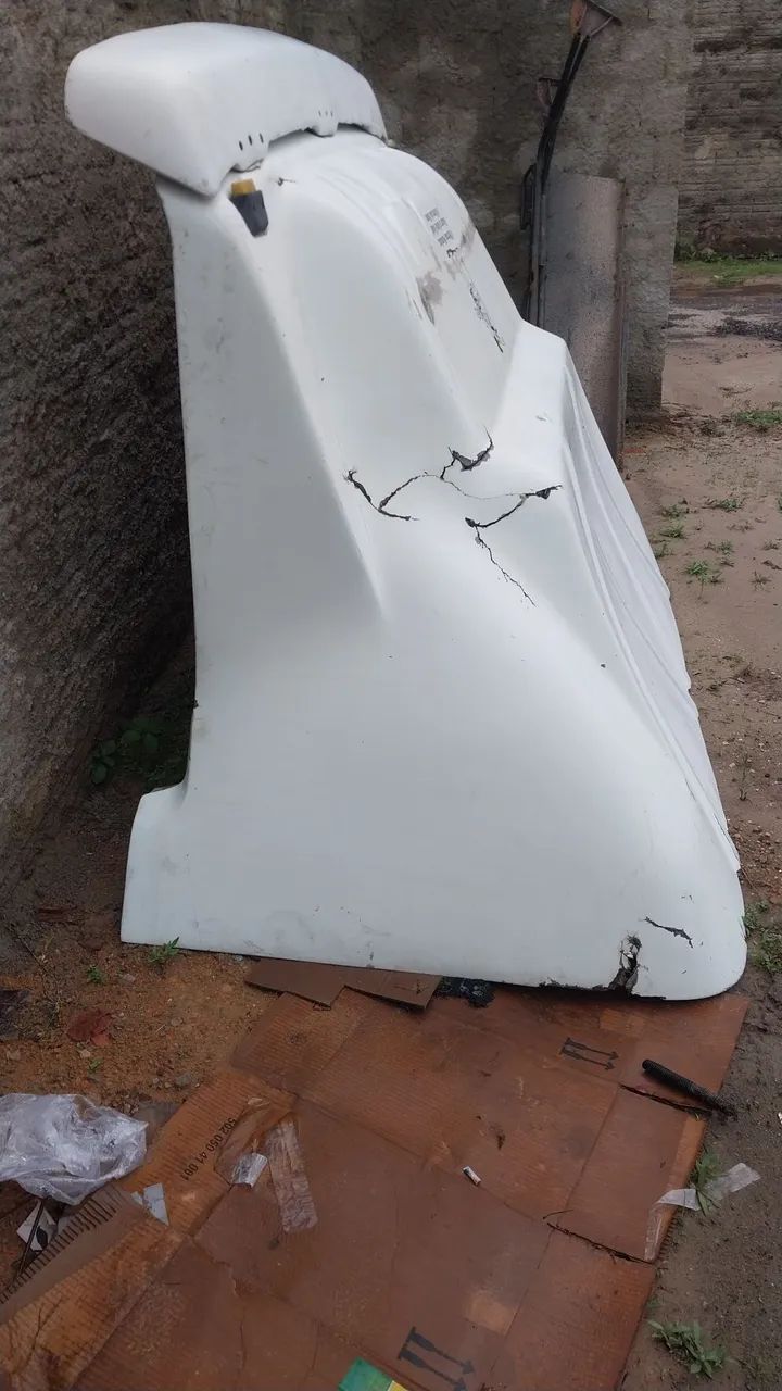 Defletor de ar ford cargo  - Foto 2