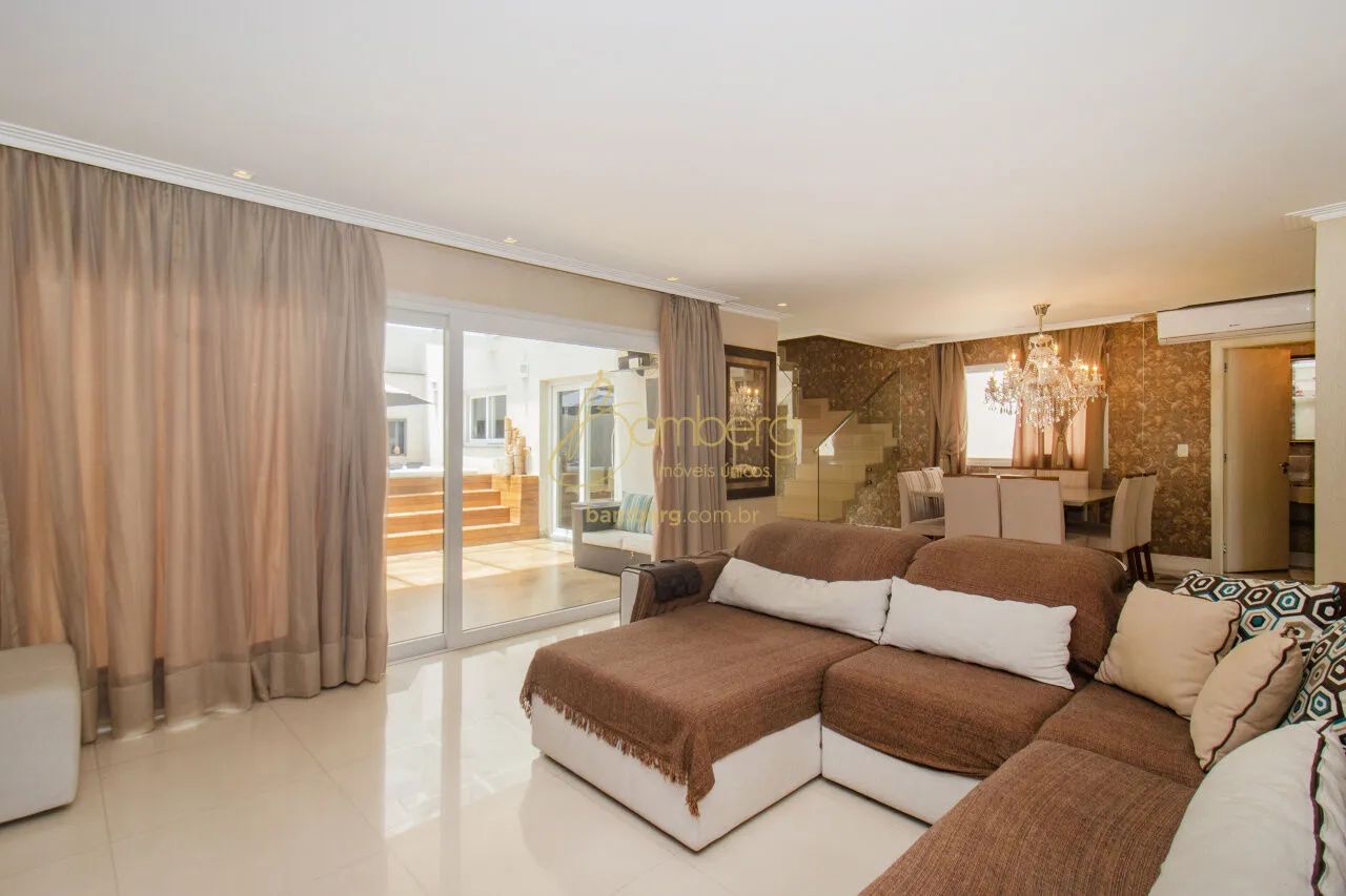 Casa de condomínio em Interlagos com 4 Dormitórios, sendo 2 suítes área gourmet com jacuzz - Foto 3